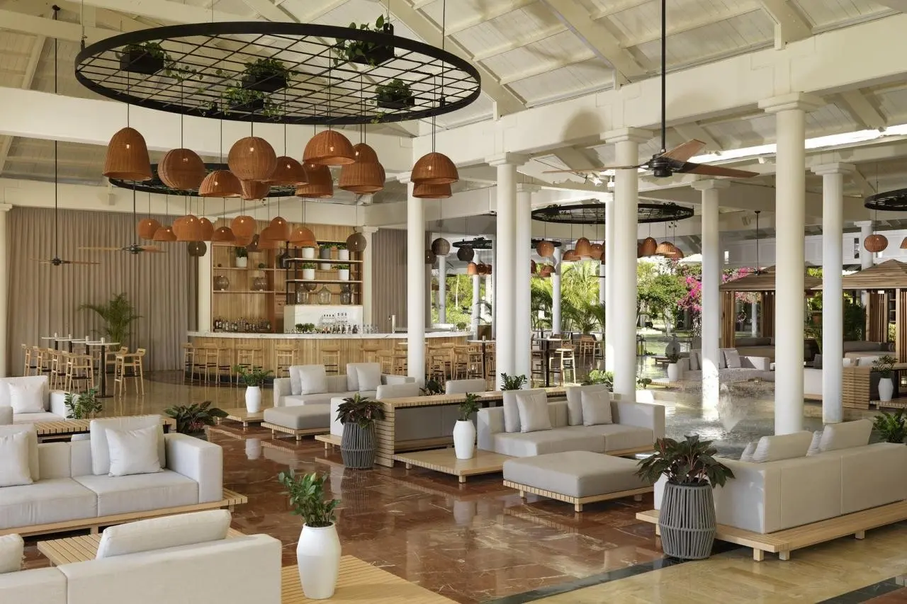 Lobby hotelu Melia Punta Cana Beach Resort Adults Only