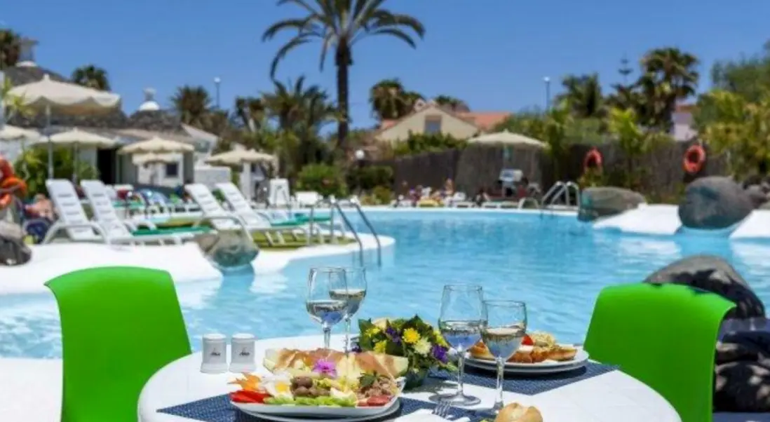 Basen w hotelu Mur Parque Romantico