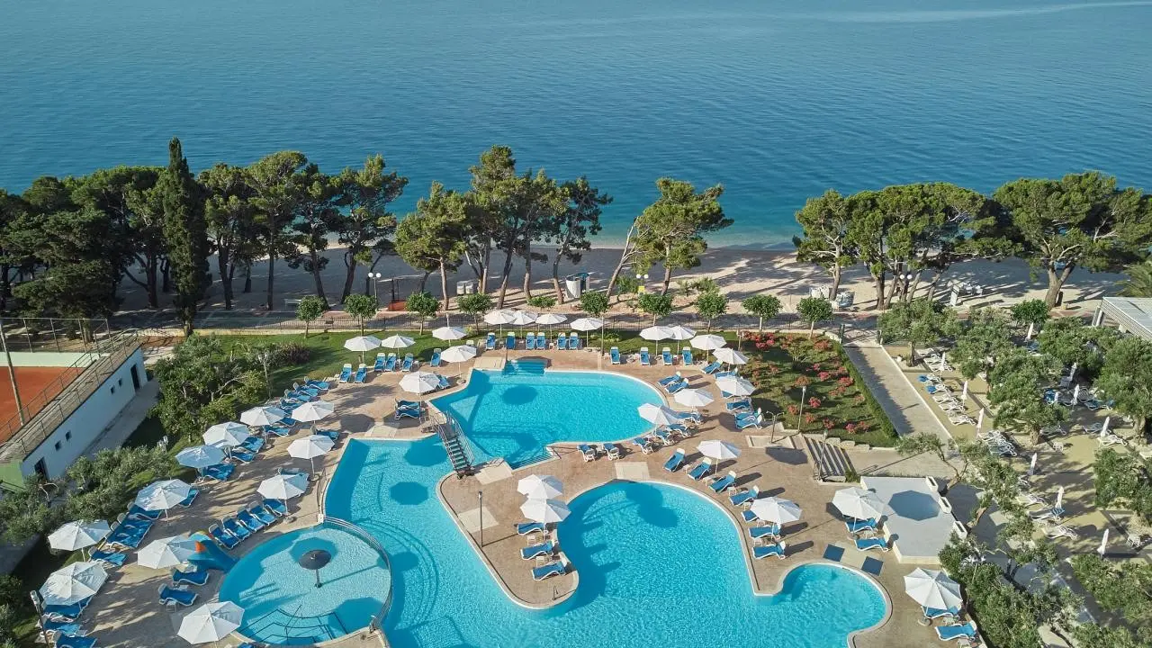 Neptun — BLUESUN HOTEL NEPTUN & DEPANDANS MASLINIK