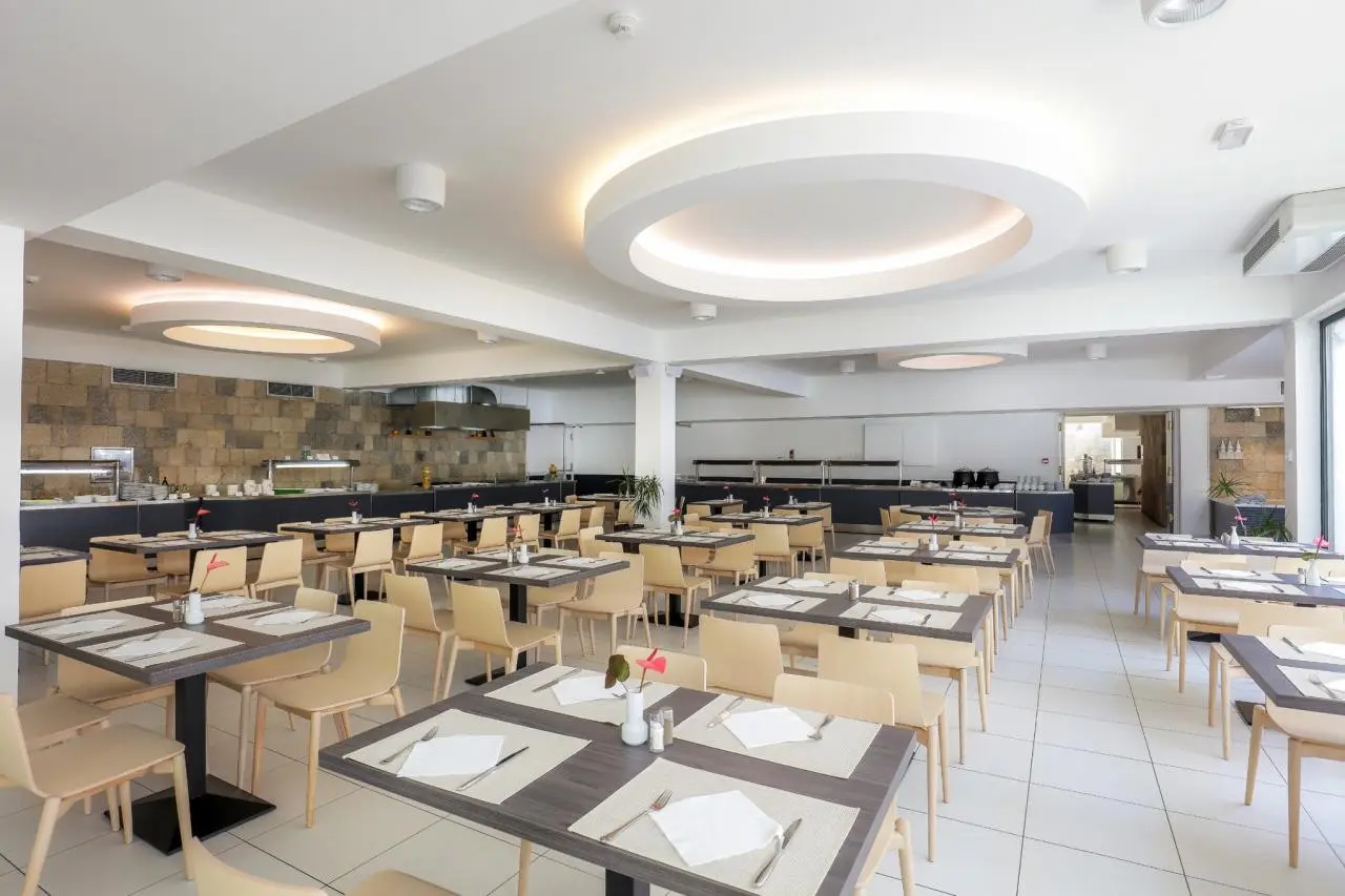 Neptun — BLUESUN HOTEL NEPTUN & DEPANDANS MASLINIK