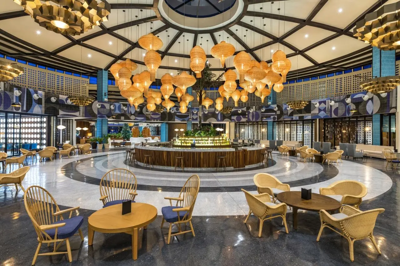 Ocean Riviera Paradise — OCEAN RIVIERA PARADISE