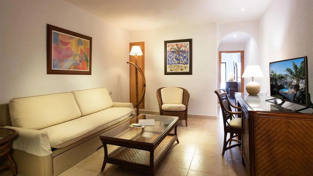 Princess Inspire Tenerife — PRINCESS INSPIRE TENERIFE (EX. BAHIA PRINCESS)