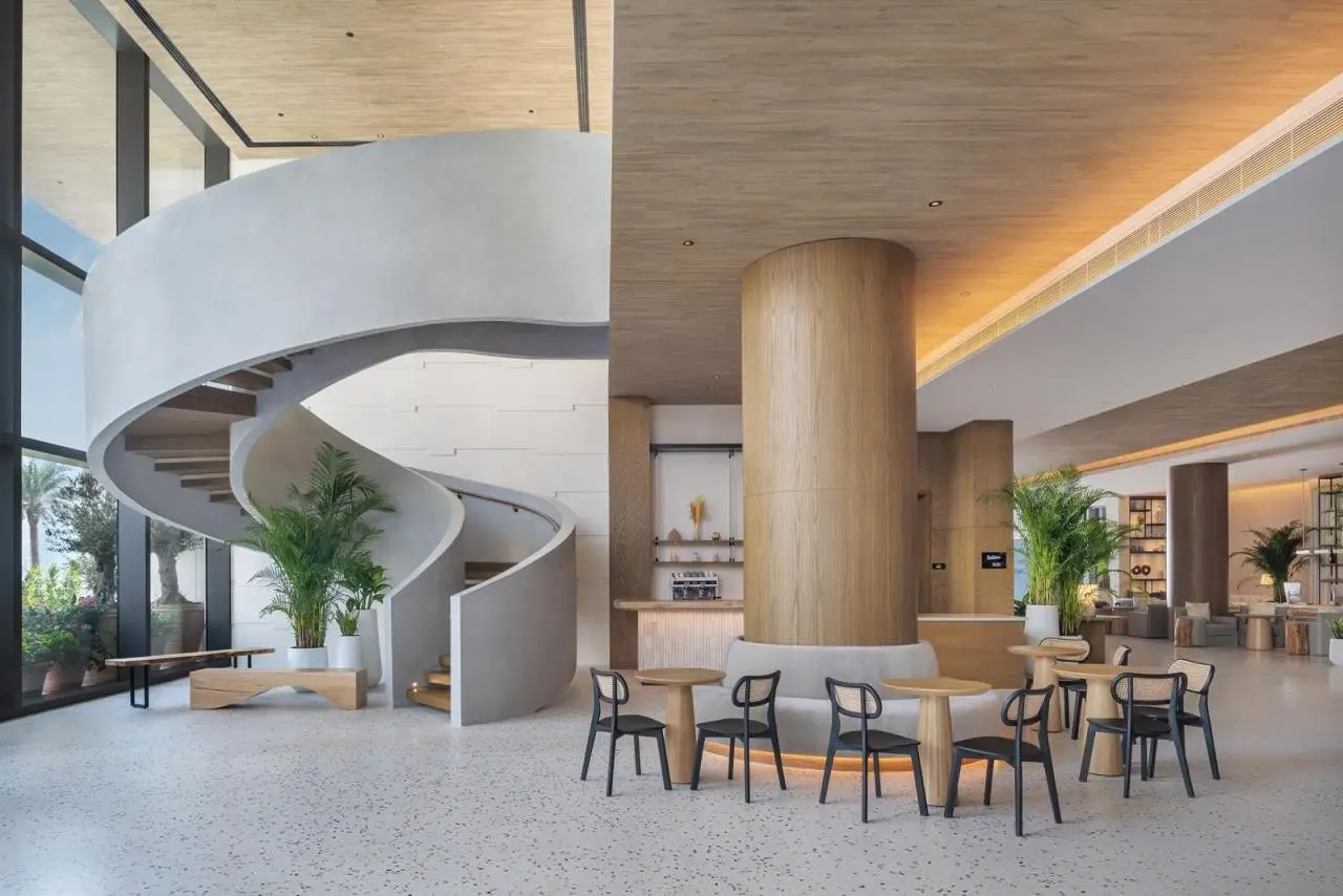 Radisson Beach Resort Palm Jumeirah — RADISSON BEACH RESORT PALM JUMEIRAH