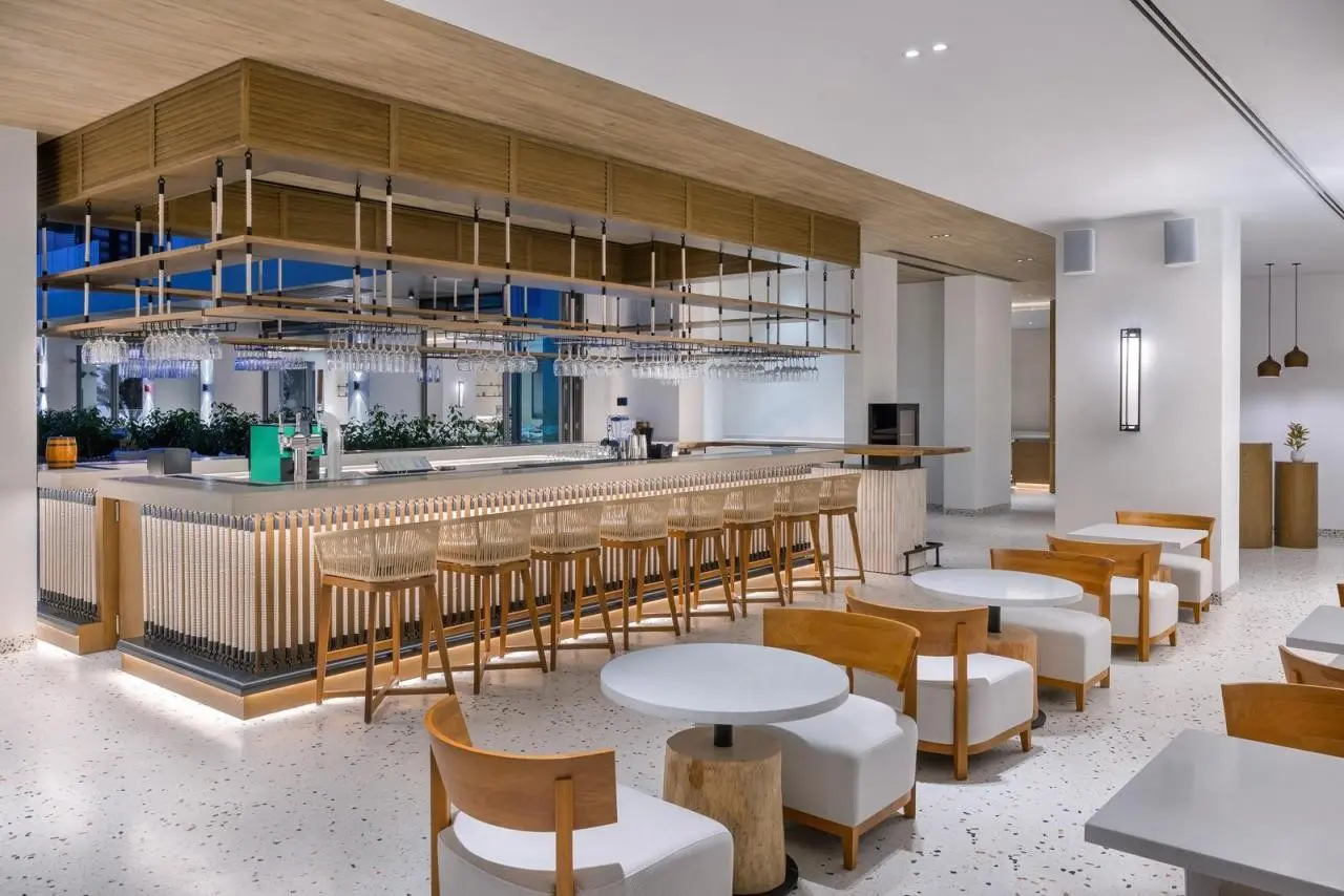 Radisson Beach Resort Palm Jumeirah — RADISSON BEACH RESORT PALM JUMEIRAH