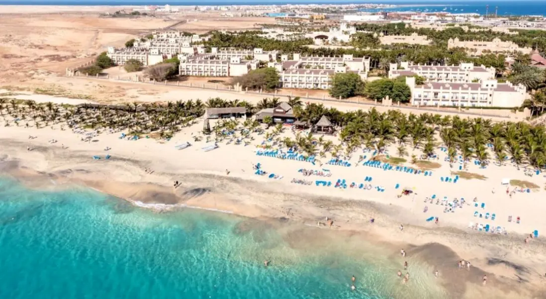 Plaża przy hotelu Riu Cabo Verde