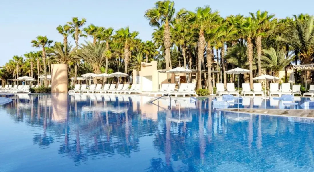Basen w hotelu Riu Cabo Verde