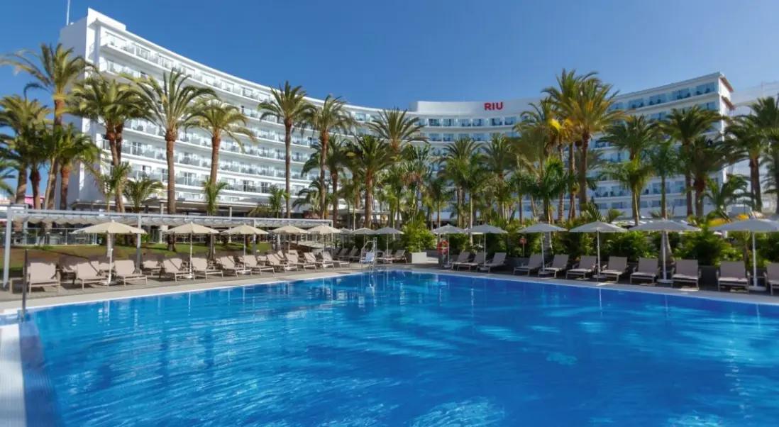 Basen w hotelu Riu Palace Palmeras