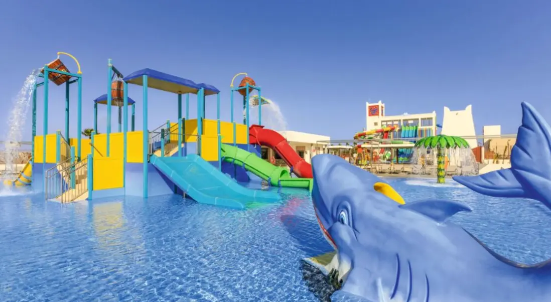 Basen w hotelu Riu Palace Santa Maria