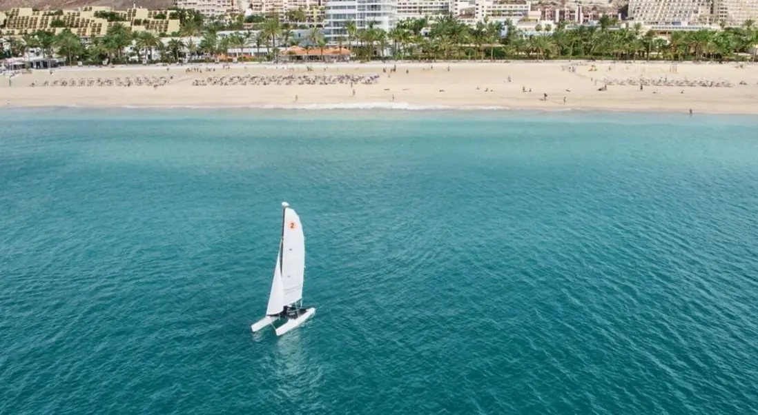 Plaża przy hotelu Robinson Jandia Playa