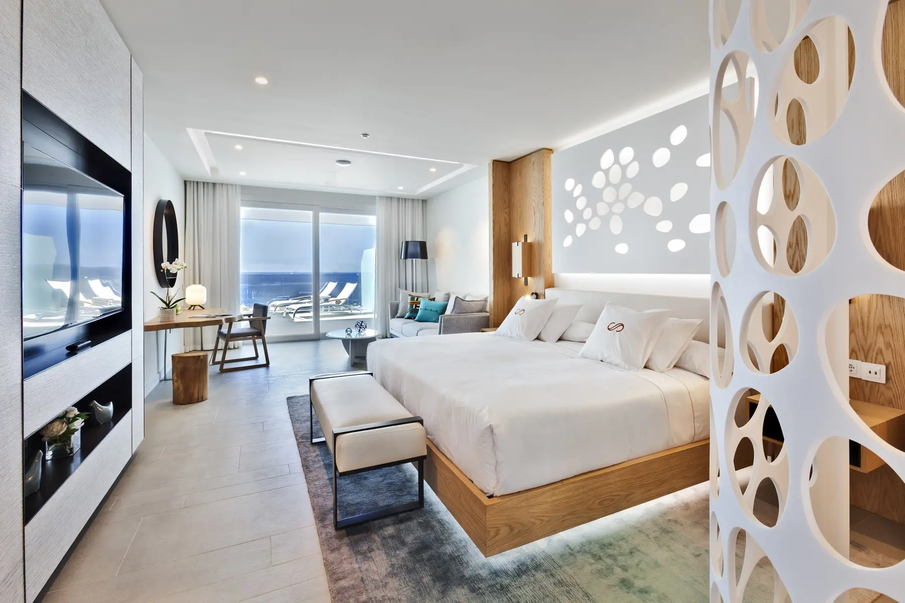 Royal Hideaway Corales Beach — ROYAL HIDEAWAY CORALES BEACH