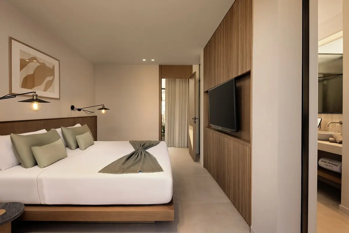 Royal Hideaway Corales Villas — ROYAL HIDEAWAY CORALES VILLAS