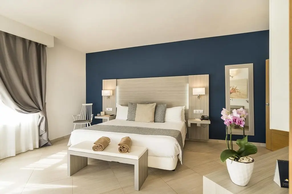 Royal Palm Resort & Spa — ROYAL PALM RESORT SPA