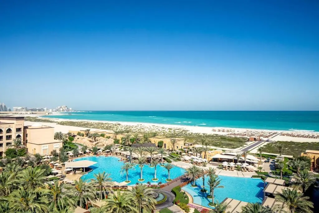Saadiyat Rotana Resort & Villas — SAADIYAT ROTANA RESORT & VILLAS