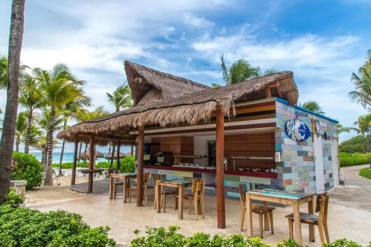 Sandos Playacar — SANDOS PLAYACAR