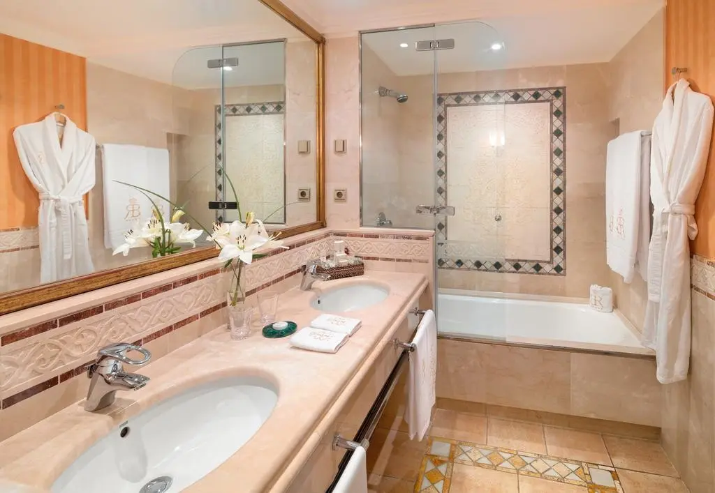 Secrets Bahia Real Resort & Spa — SECRETS BAHIA REAL RESORT & SPA