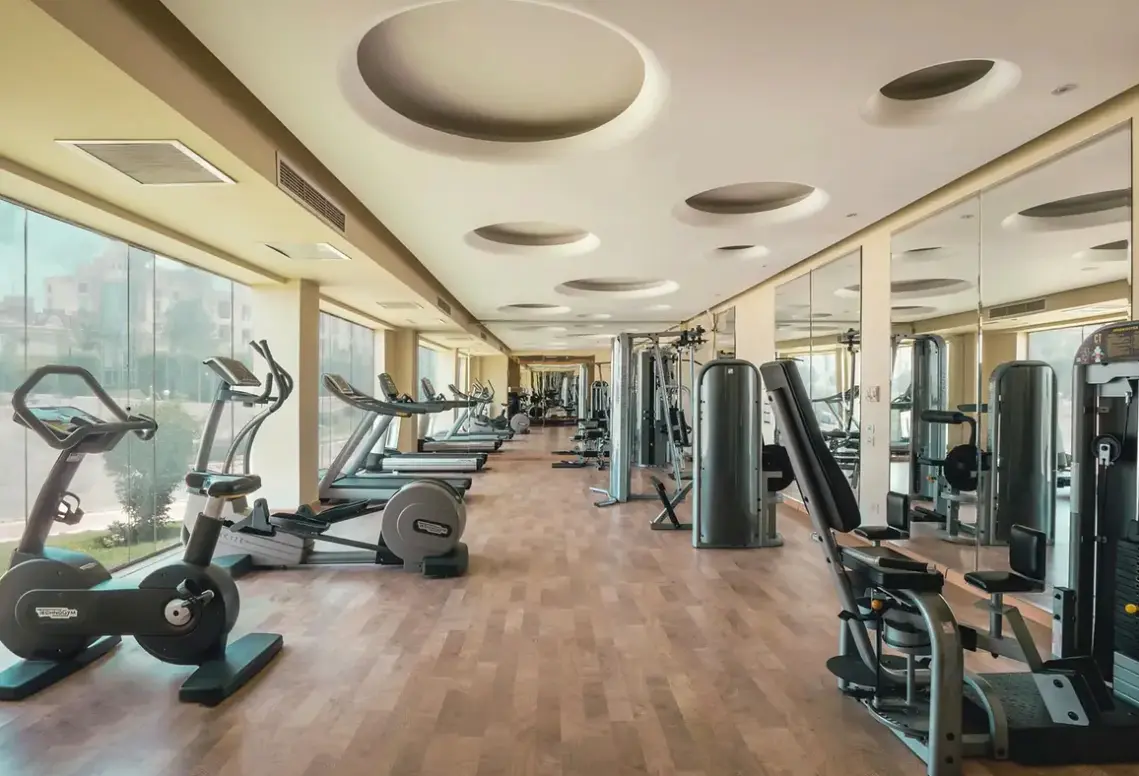 Siłownia w hotelu Serenity Alpha Beach