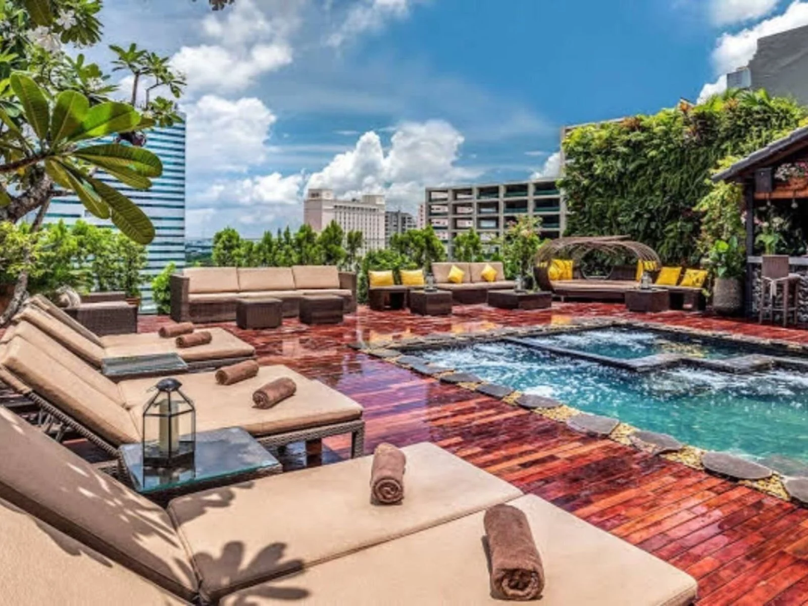 Hotel Silverland Sakyo Hotel