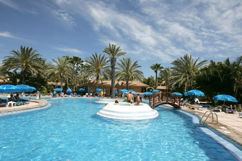 Suites & Villas by Dunas — SUITES & VILLAS BY DUNAS