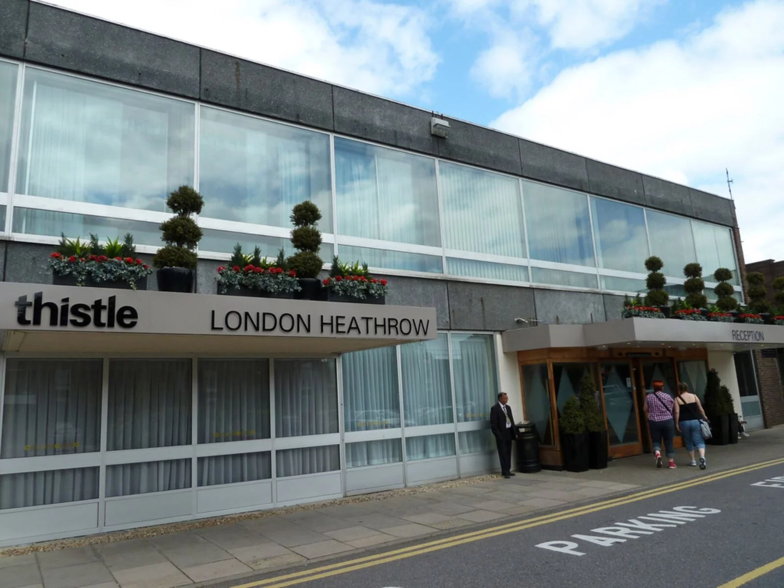 Hotel Thistle London Heathrow Terminal 5