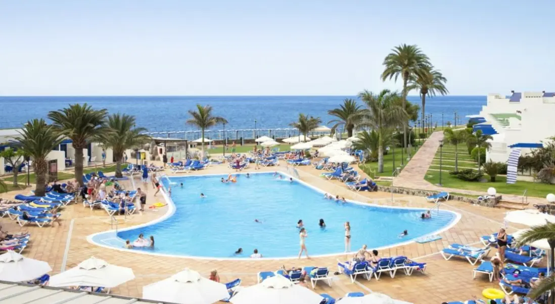 Basen w hotelu TUI Blue Playa Feliz