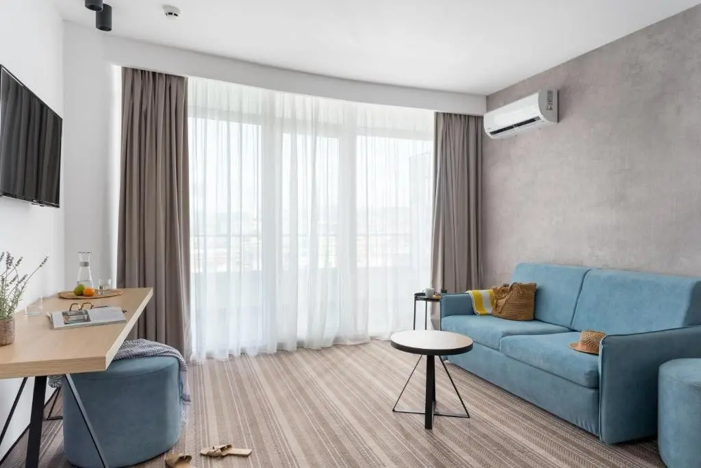 Tui Suneo Perla — SUNEO PERLA