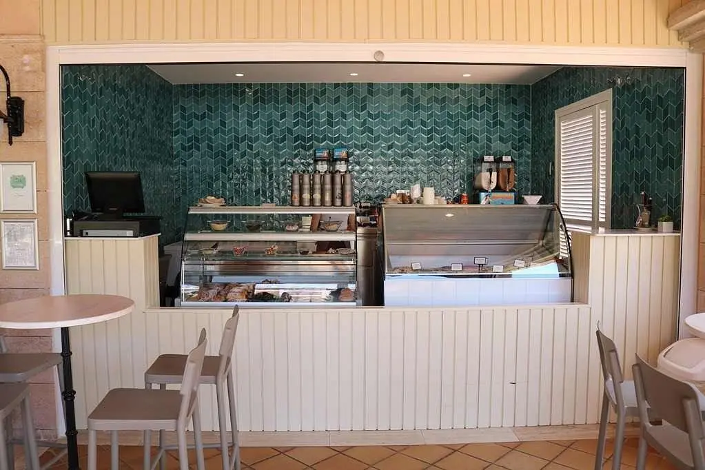 Viva Blue & Spa — VIVA BLUE & SPA