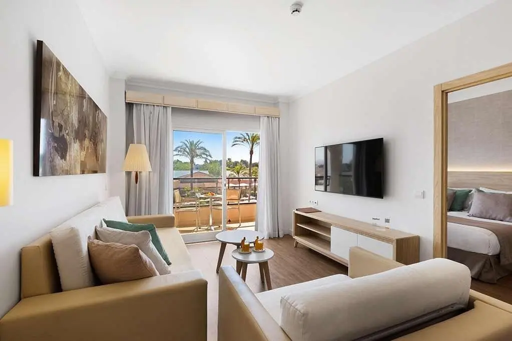 Viva Blue & Spa — VIVA BLUE & SPA