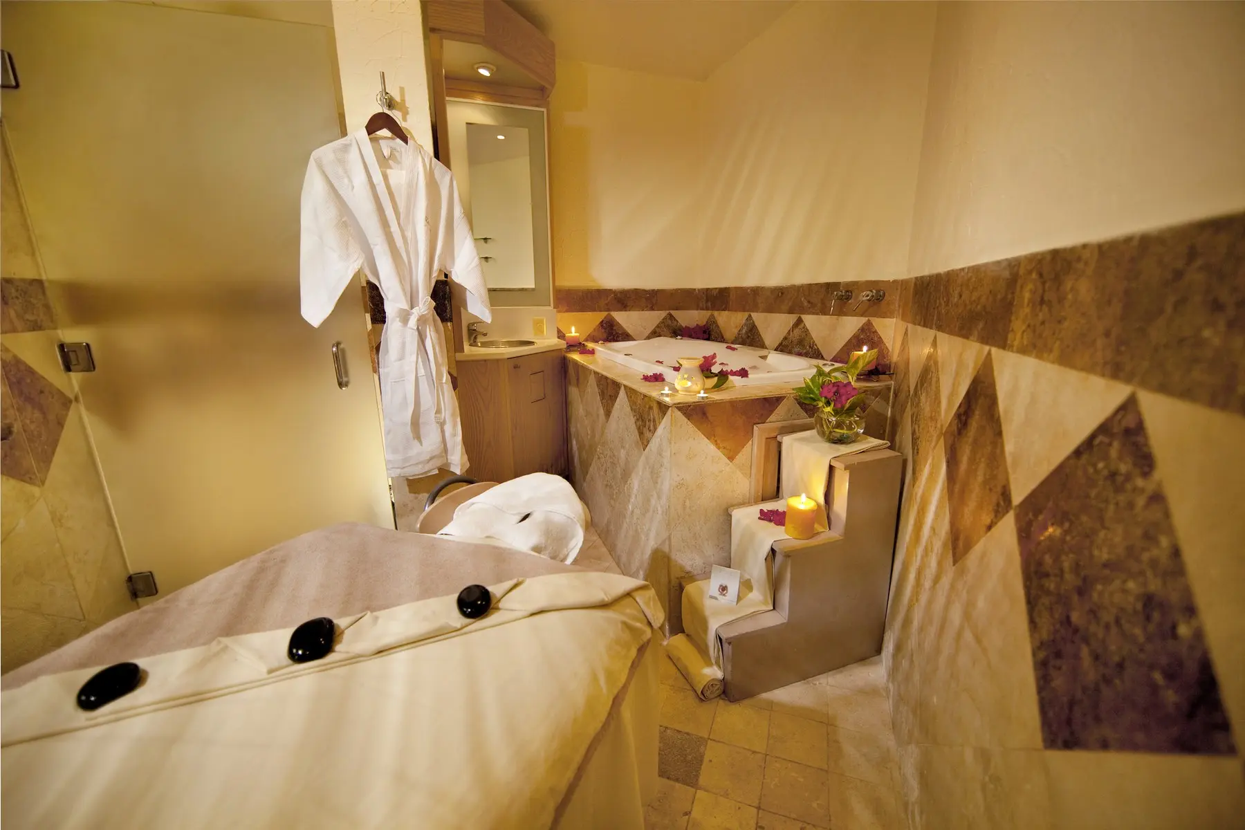 Viva Maya by Wyndham — VIVA MAYA BY WYNDHAM