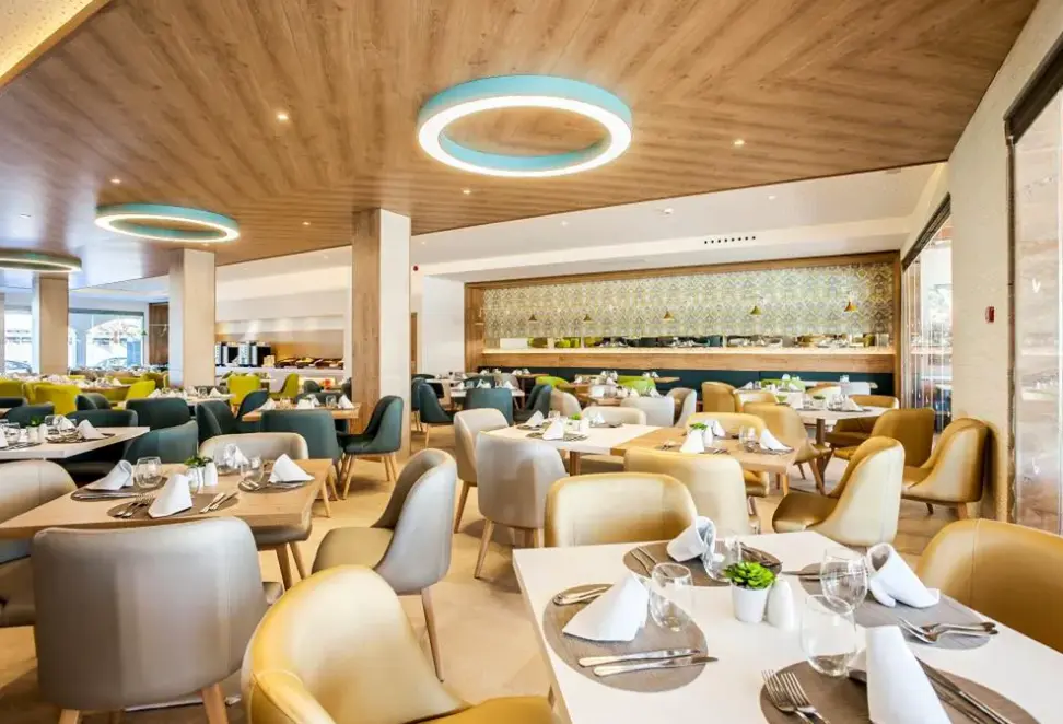Restauracja i jedzenie w hotelu Viva Sunrise