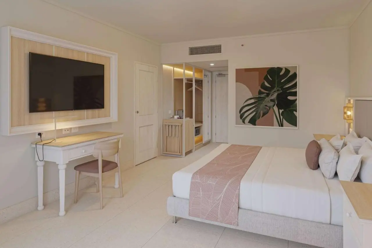 Wyndham Alltra Punta Cana All-Inclusive Resort — WYNDHAM ALLTRA PUNTA CANA