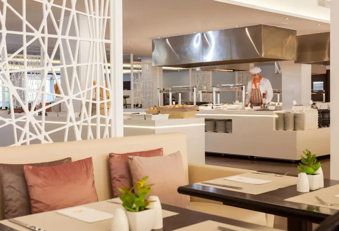 Restauracja i jedzenie w hotelu Zafiro Rey Don Jaime