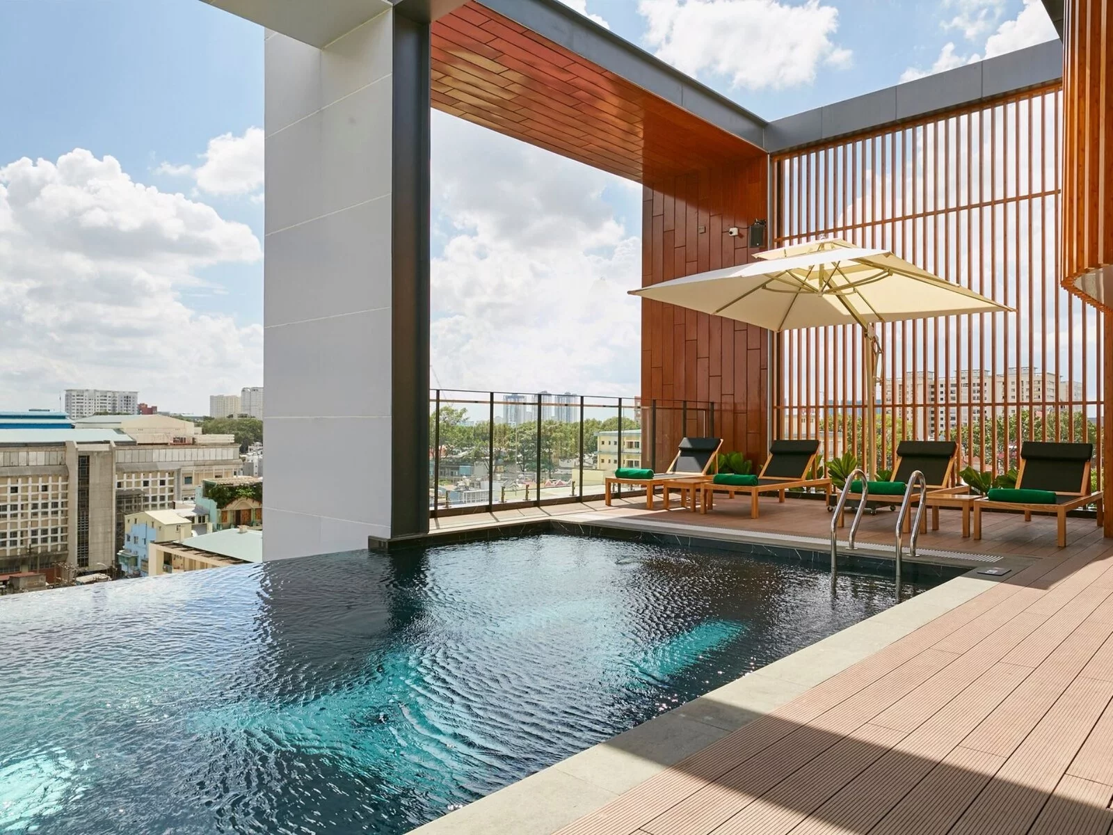 Hotel Zazz Urban Ho Chi Minh