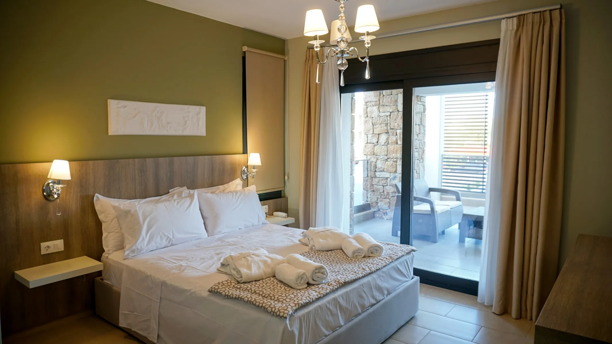 Agnes Deluxe Hotel — AGNES DELUXE HOTEL