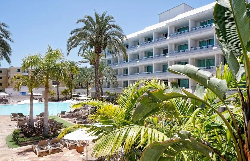 Akeah Maspalomas Broncemar — AKEAH MASPALOMAS BRONCEMAR