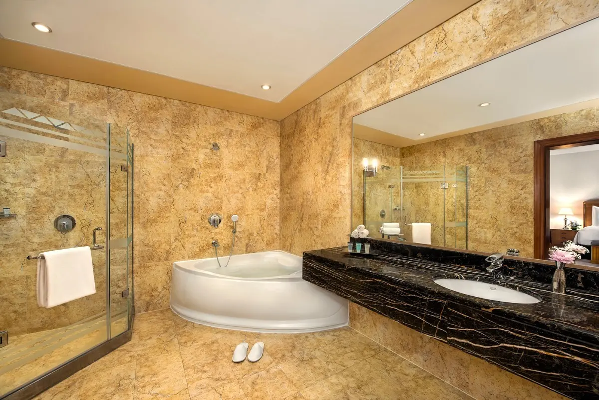 Al Raha Beach Hotel — AL RAHA BEACH RESORT