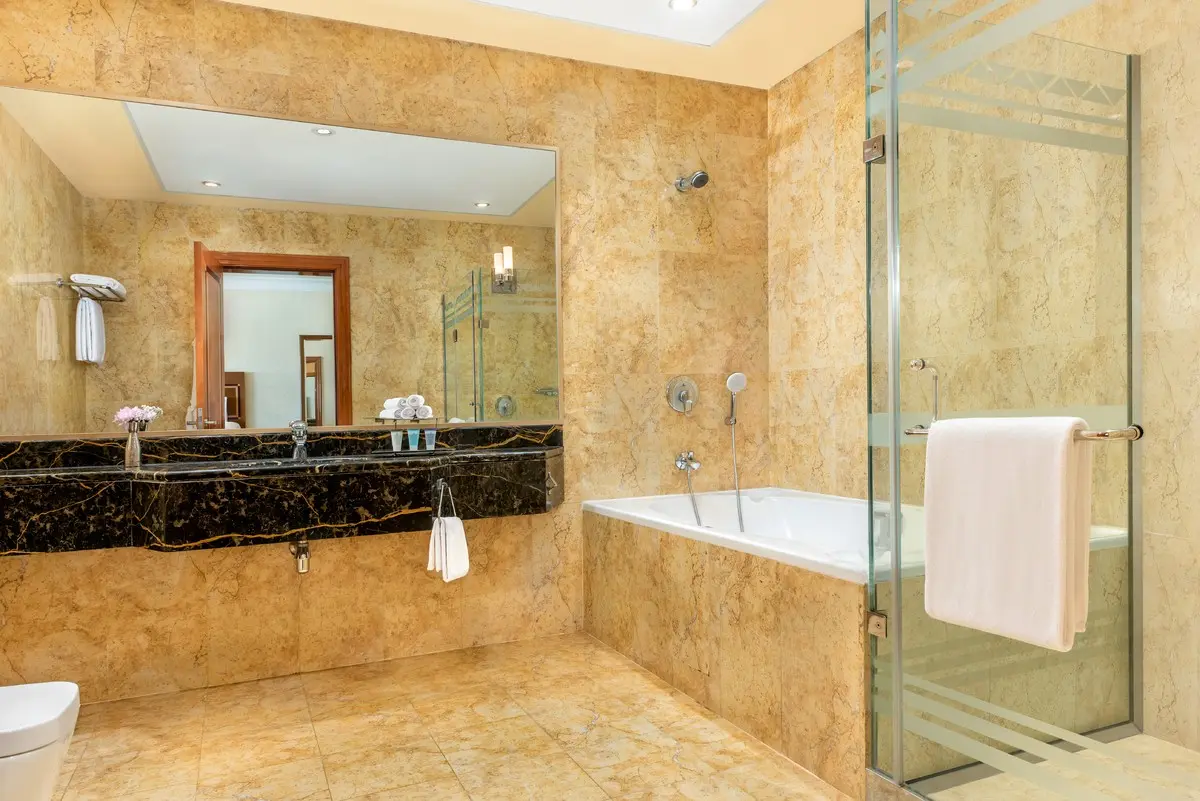 Al Raha Beach Hotel — AL RAHA BEACH RESORT