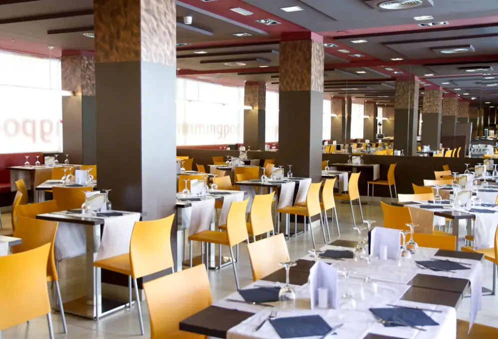 Restauracja i jedzenie w hotelu Alegria Plaza Paris