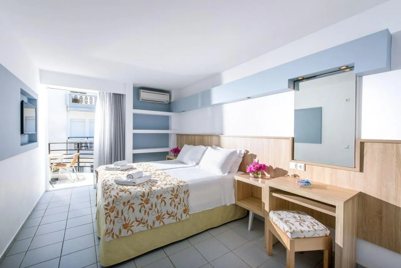 Alia Beach — ALIA BEACH