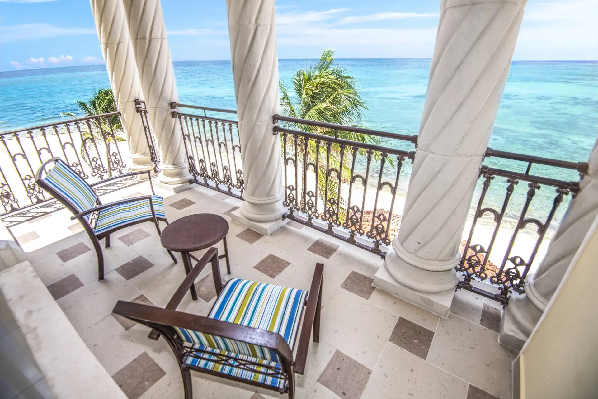 Aloft Playa del Carmen — WYNDHAM ALLTRA PLAYA DEL CARMEN ADULTS ONLY