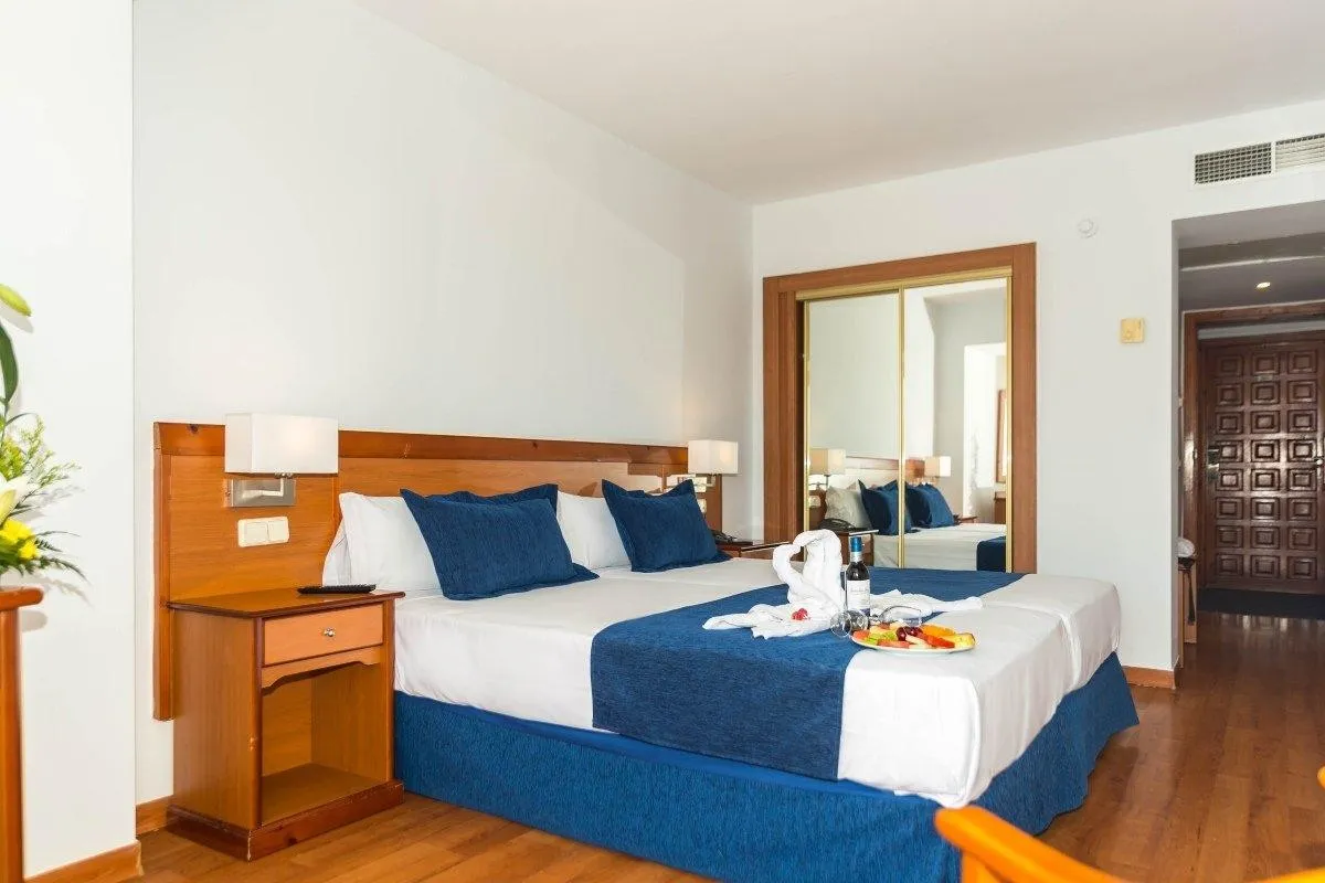 Aluasoul Costa Malaga — ALUASOUL COSTA MALAGA