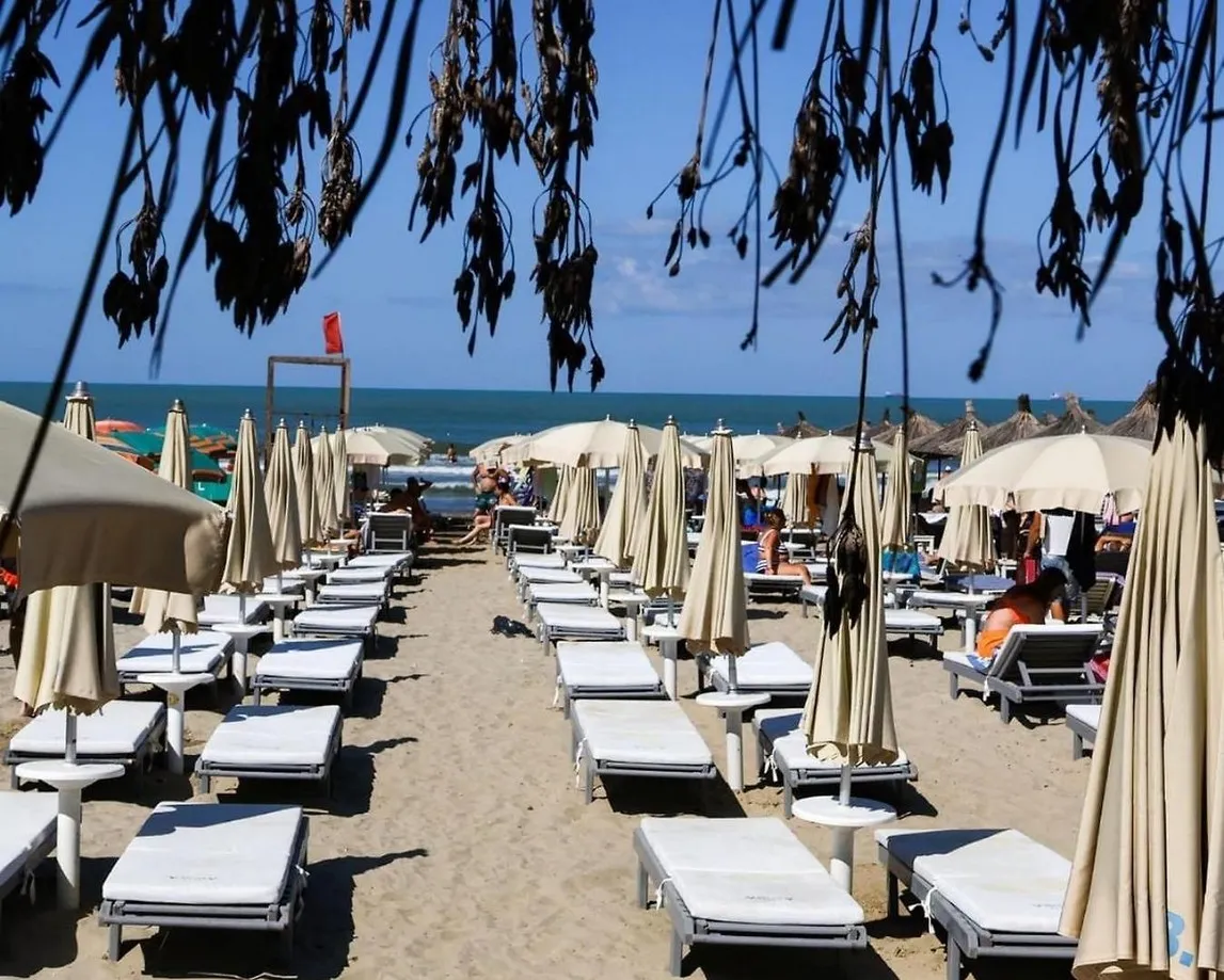 Amfora Hotel And Spa — AMFORA HOTEL AND SPA