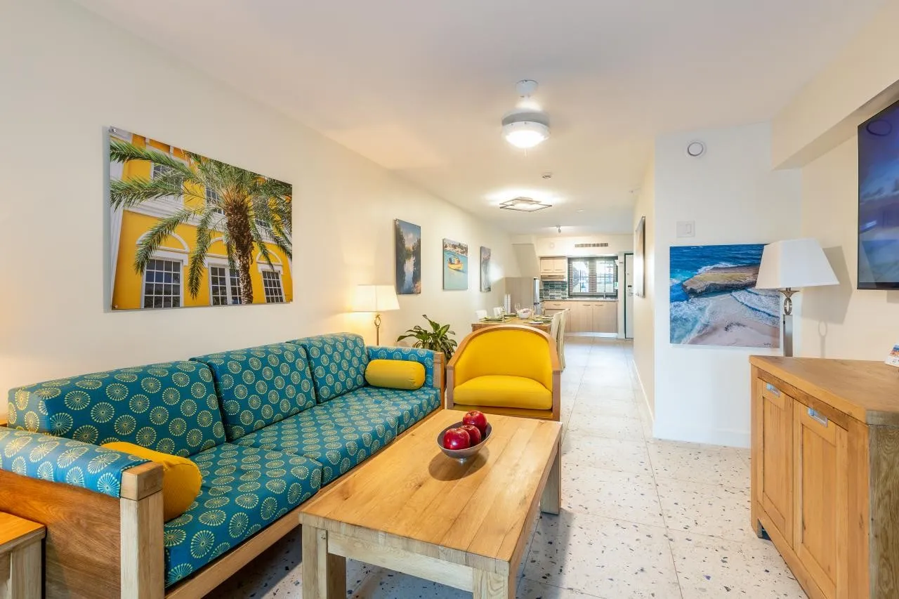 Amsterdam Manor Beach Resort — AMSTERDAM MANOR BEACH RESORT