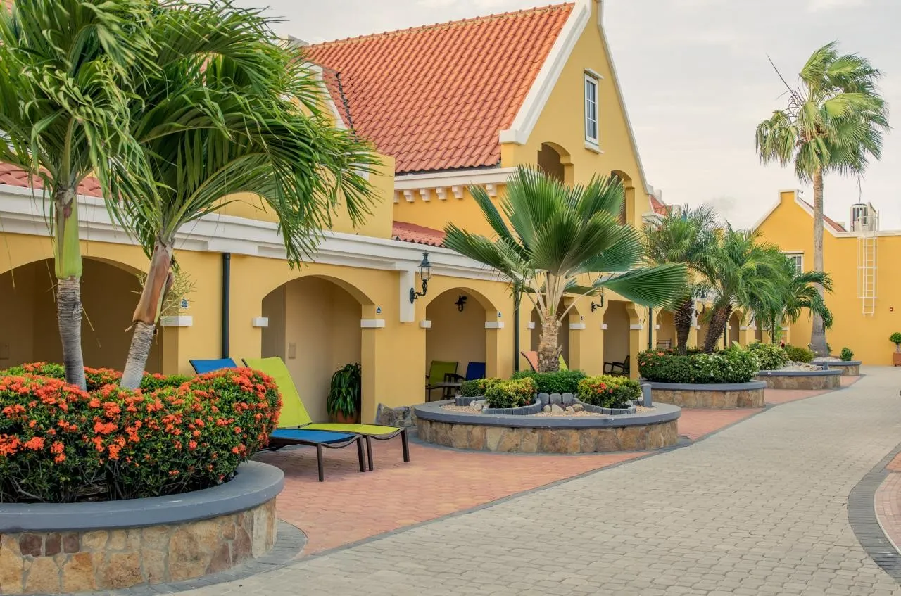 Amsterdam Manor Beach Resort — AMSTERDAM MANOR BEACH RESORT