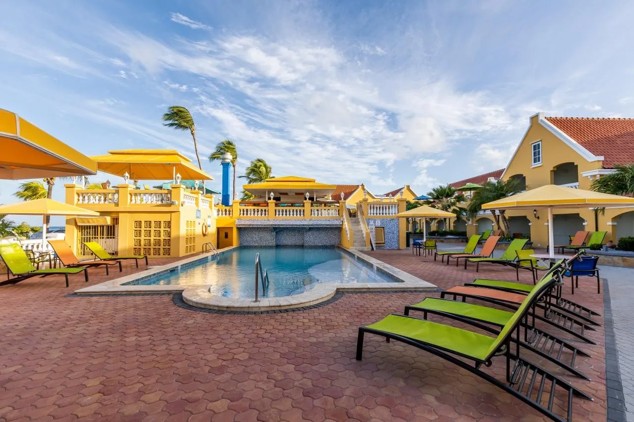 Amsterdam Manor Beach Resort — AMSTERDAM MANOR BEACH RESORT