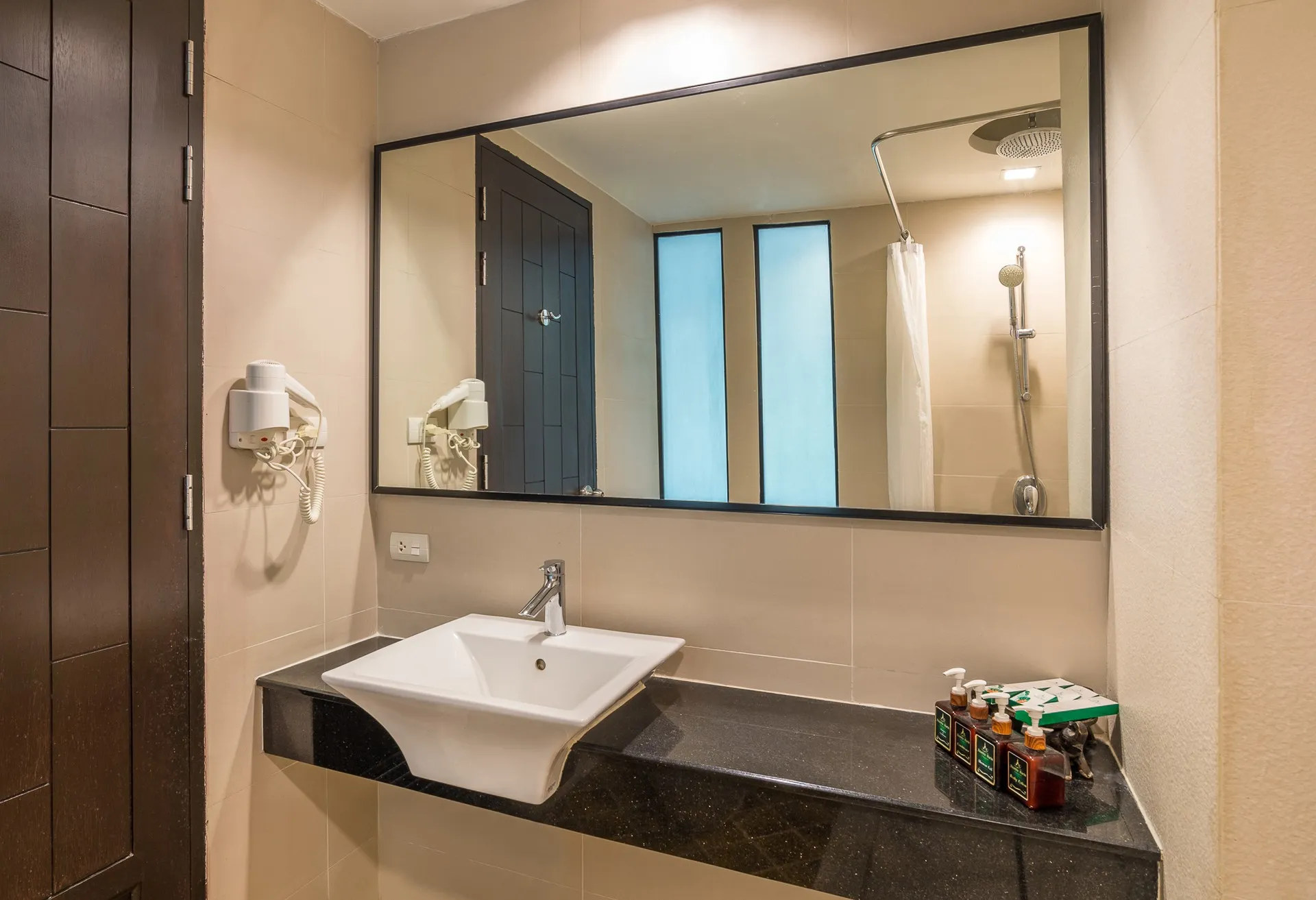 Ananta Burin Resort — ANANTA BURIN RESORT