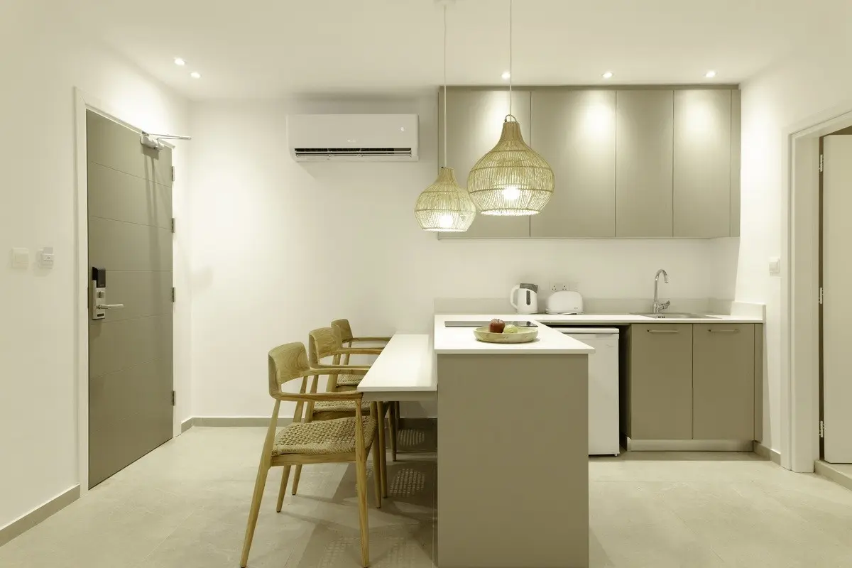 Andreotis Apartments — ANDREOTIS APARTMENTS