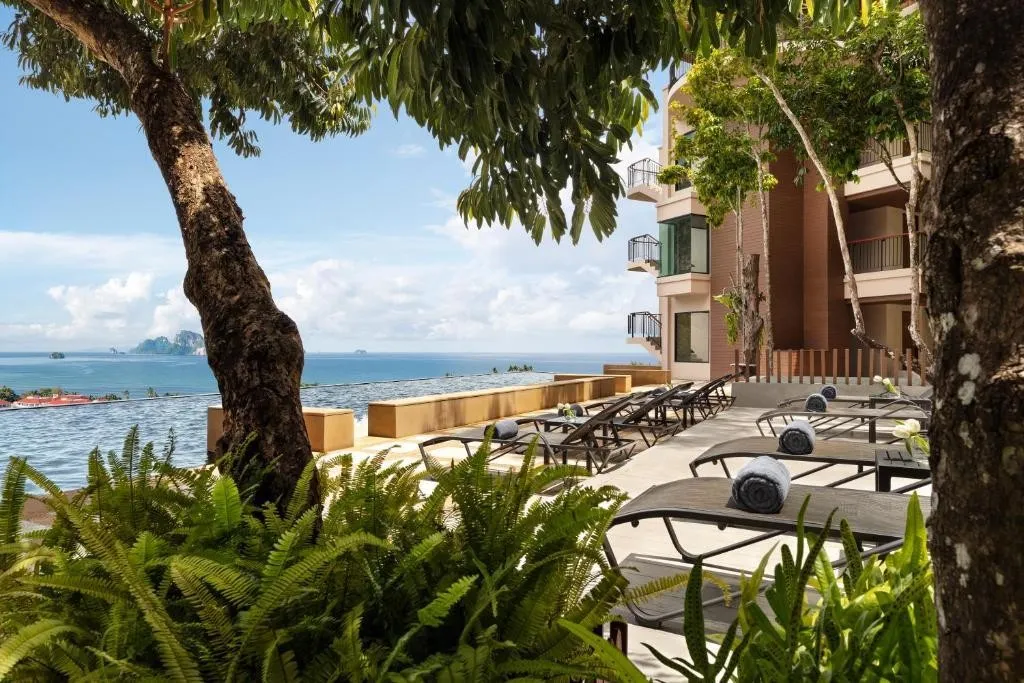 Ao Nang Cliff Beach Resort — AO NANG CLIFF BEACH RESORT