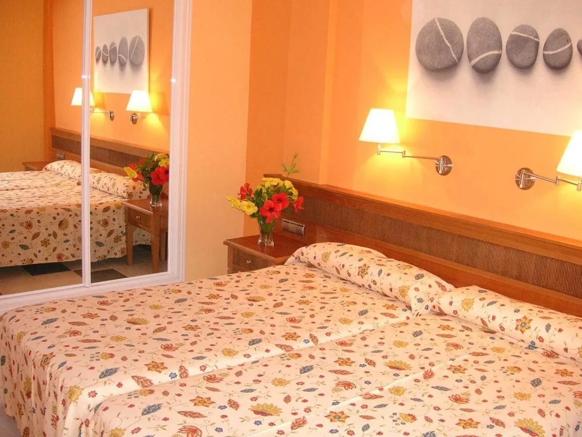 Apartamentos Cerrito — APARTAMENTOS CERRITO