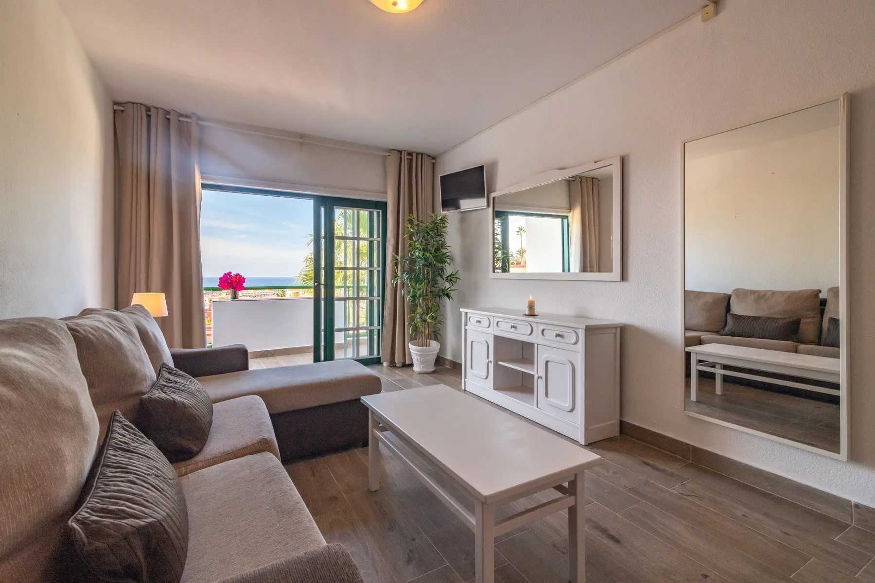 Aparthotel Neptuno Costadeje — APARTHOTEL NEPTUNO COSTADEJE