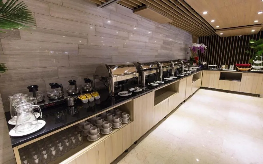 Avanti Hotel Saigon — AVANTI HOTEL SAIGON